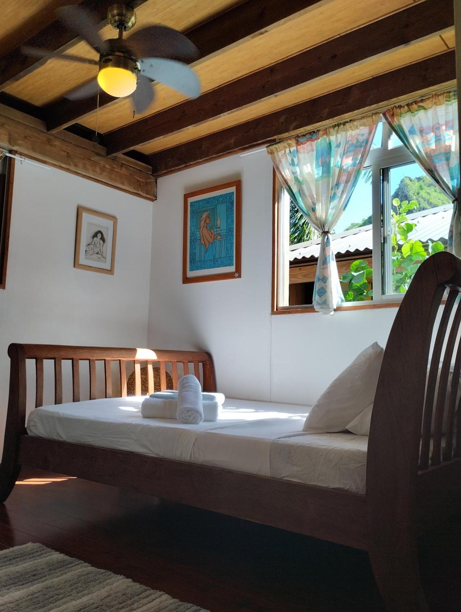 Tema'E Beach House Temae エクステリア 写真